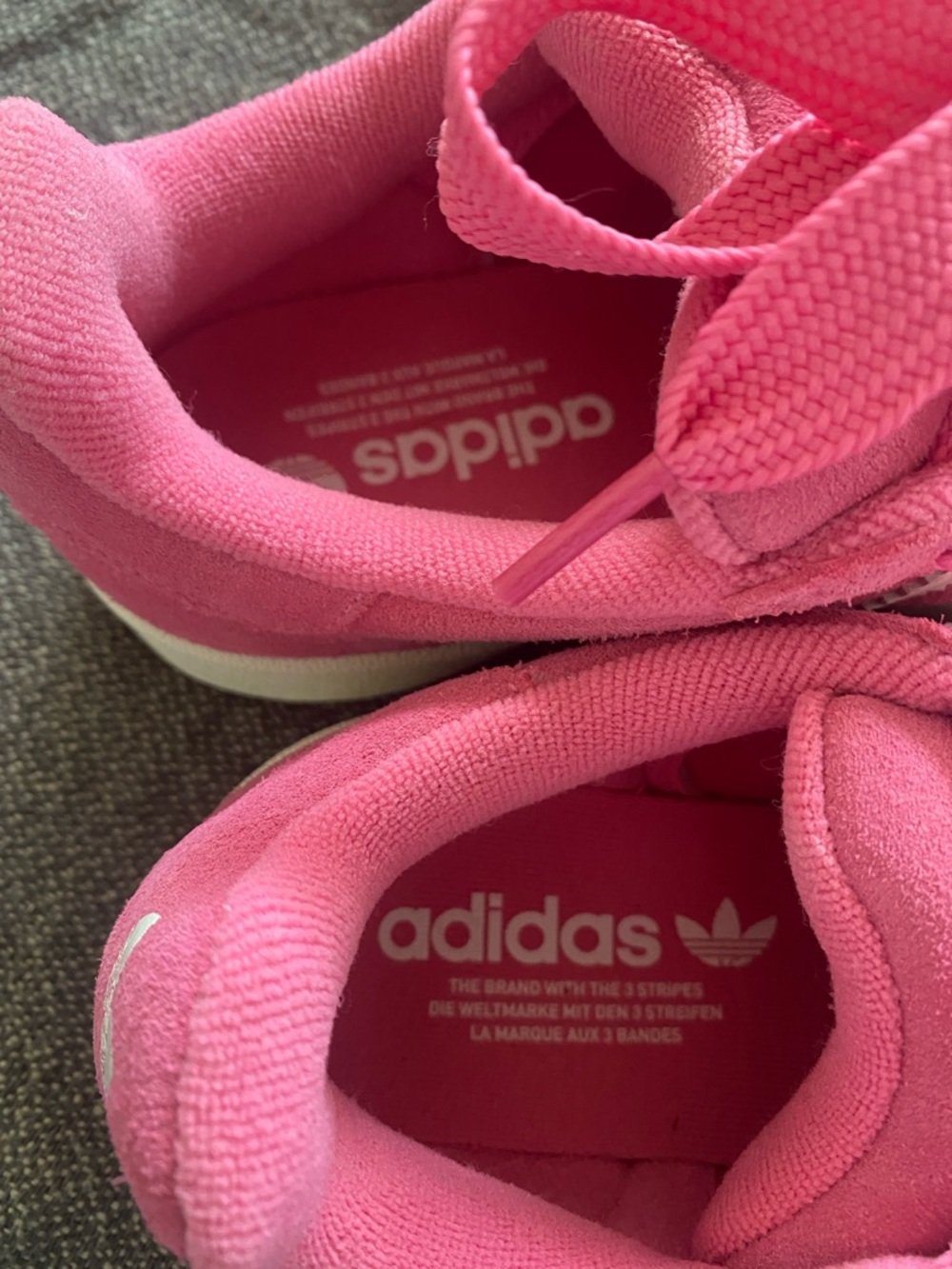 Adidas Campus pink Suede-Inspired Women's Sneakers with White Stripes. Size 7.5. - Picture 5 of 6